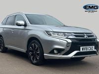 Used Mitsubishi Outlander 200 HP (147 kW) 2018 Silver SUV