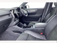 Begagnad Volvo XC40 R-Design 197 HK (144 kW) 2021 Grå SUV