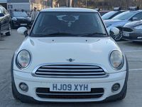 Used Mini Cooper D Hatch 110 HP (80 kW) 2009 White Hatchback