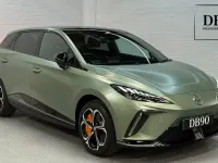 Used MG MG4 EV 63 kW (87 HP) 2024 Green Hatchback