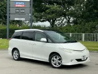 Used Toyota Estima 170 HP (125 kW) 2019 White MPV
