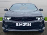 Second-hand Vauxhall Astra Ultimate 131 CP (96 kW) 2024 Negru Hatchback