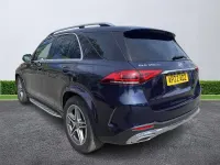 Usado Mercedes GLE350 AMG line 2022 Azul Familiar