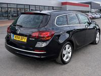 Used Vauxhall Astra SRi 136 HP (100 kW) 2014 Black Estate