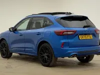 Usado Ford Kuga ST-Line X 243 HP (178 kW) 2025 Azul SUV