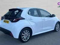 Used Toyota Yaris 116 HP (85 kW) 2022 White Hatchback