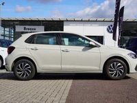 Used VW Polo 95 HP (69 kW) 2024 Hatchback