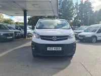 Used Vauxhall Vivaro S 100 HP (73 kW) 2022 White MPV