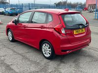 Used Honda Jazz SE 102 HP (75 kW) 2019 Red Hatchback