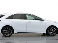 Used Kia Ceed GT-Line 136 HP (100 kW) 2020 White Hatchback