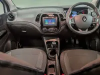 Used Renault Captur Dynamique 120 HP (88 kW) 2016 Silver/black SUV