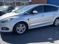 Usado Ford S-MAX Titanium 150 HP (110 kW) 2018 Monovolume