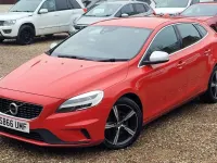 Usado Volvo V40 R-Design 2016 Rojo Utilitario