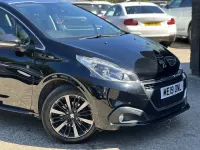 Second-hand Peugeot 208 S 2019 Negru Hatchback