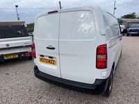 Usado Citroën Dispatch 2023 Blanco Monovolumen