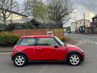 Used Mini ONE Hatch 90 HP (66 kW) 2006 Red Hatchback