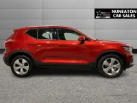 Used Volvo XC40 Momentum 163 HP (119 kW) 2022 Red SUV