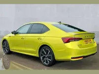 Used Skoda Octavia SportLine 147 HP (108 kW) 2026 Yellow Hatchback
