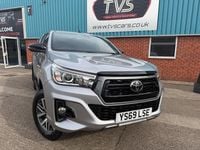 Used Toyota HiLux 150 HP (110 kW) 2019 Silver Pickup