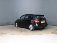 Used Mercedes B180 SE 109 HP (80 kW) 2014 Black Hatchback