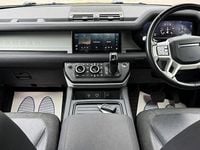Usado Land Rover Defender SE 2020 Preto SUV