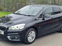 Begagnad BMW 218 2017 Vit Kombi