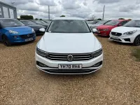 Used VW Passat SE 150 HP (110 kW) 2020 White Sedan