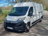 Usado Citroën Relay 140 HP (102 kW) 2020 Branco Van