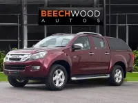 Used Isuzu Pick up 161 HP (118 kW) 2014 Red Pickup