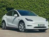 Używany Tesla Model Y RWD 219 kW (299 KM) 2024 Biały SUV