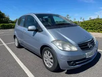 Used Mercedes A160 Classic 95 HP (69 kW) 2011 Blue Hatchback
