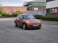 Used Mini Cooper Hatch 122 HP (89 kW) 2011 Orange Hatchback