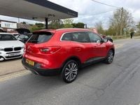 Second-hand Renault Kadjar Signature 130 CP (95 kW) 2016 Roșu SUV