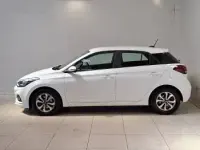 Used Hyundai i20 SE 100 HP (73 kW) 2018 White Hatchback