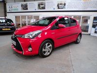 Used Toyota Yaris Hybrid 2016 Red Hatchback