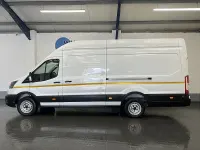 Usado Ford Transit S 170 HP (125 kW) 2023 Branco Van