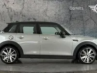 Used Mini Cooper S Comfort 178 HP (130 kW) 2022 Hatchback