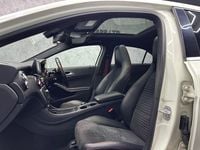Usado Mercedes A250 AMG 2013 Branco Citadino