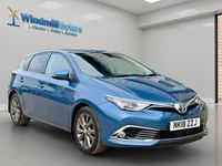 Used Toyota Auris 116 HP (85 kW) 2018 Blue Hatchback