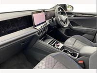 Used VW Tiguan R-line 148 HP (108 kW) 2025 Red SUV