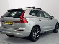 Used Volvo XC60 Core 249 HP (183 kW) 2022 Silver SUV