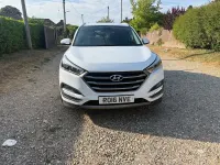 Used Hyundai Tucson SE 2016 White SUV
