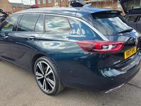 Second-hand Vauxhall Insignia Elite 260 CP (191 kW) 2017 Verde Break