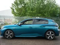 Usado Peugeot 308 GT 134 HP (98 kW) 2025 Azul Citadino