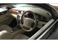 Used Jaguar XJ6 240 HP (176 kW) 2004 Sedan