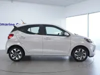Used Hyundai i10 Advanced 63 HP (46 kW) 2025 Grey Hatchback