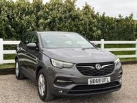 Used Vauxhall Grandland X 130 HP (95 kW) 2018 Grey SUV