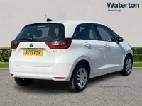 Used Honda Jazz Hybrid 109 HP (80 kW) 2021 White Hatchback