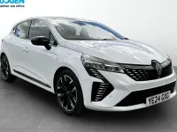 Used Renault Clio Techno 90 HP (66 kW) 2024 White Hatchback