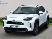 Used Toyota Yaris Hybrid 116 HP (85 kW) 2023 Pure white